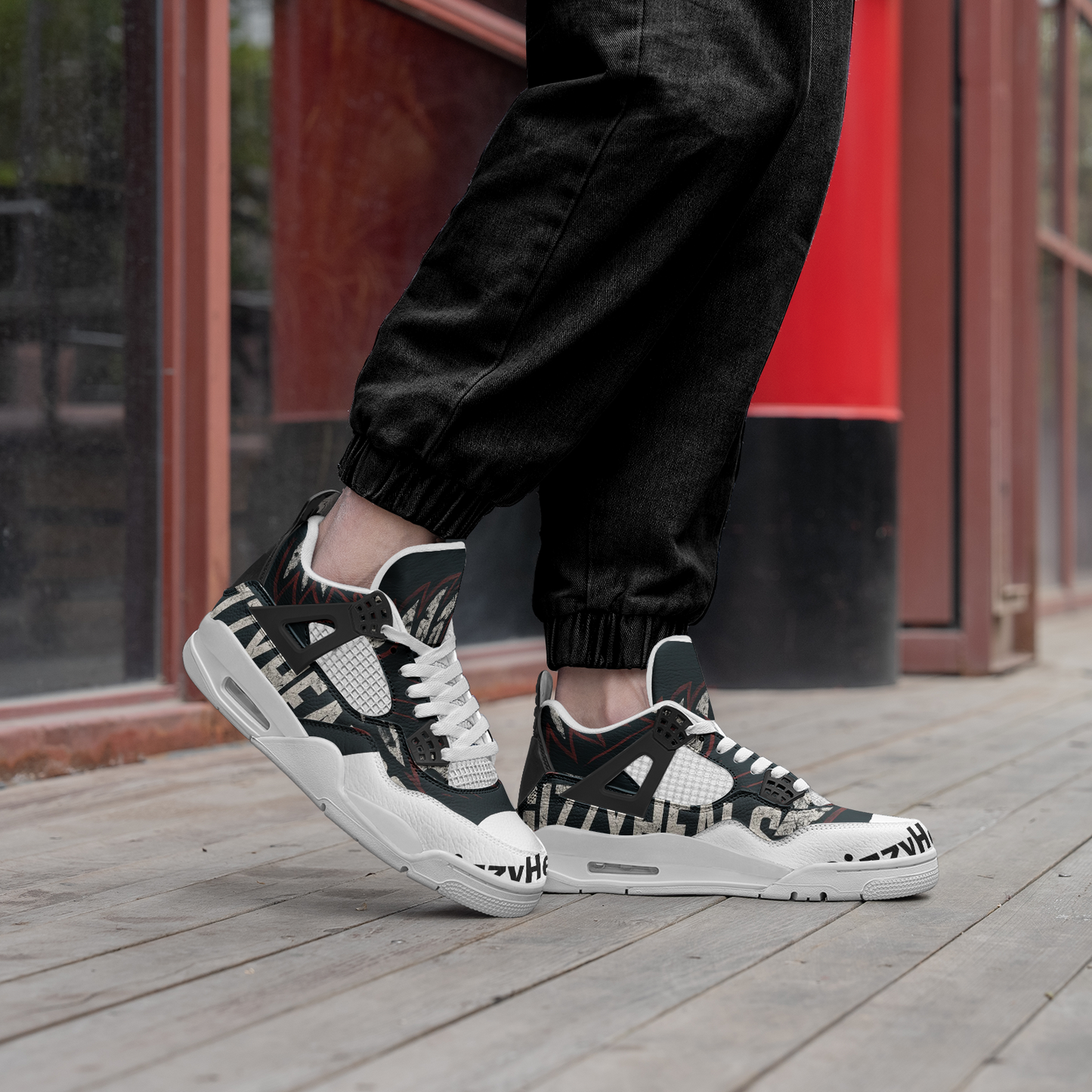 Gizzy Sneaks
